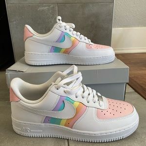 Custom Nike Air Force 1 07’